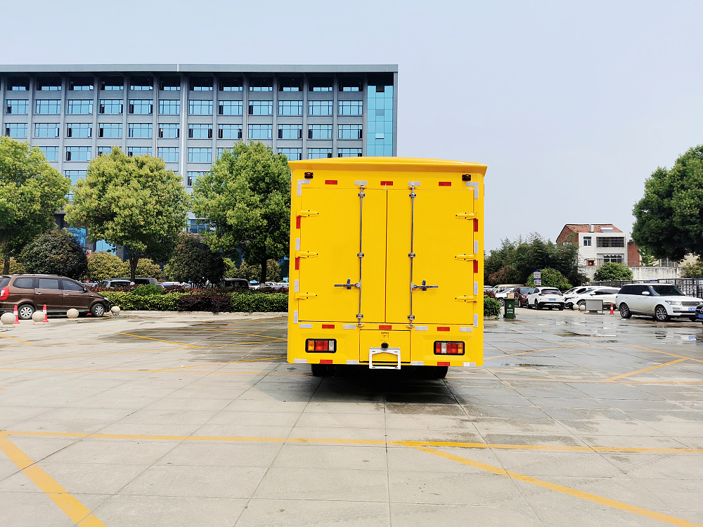 五十铃抢险救援排涝车图片5