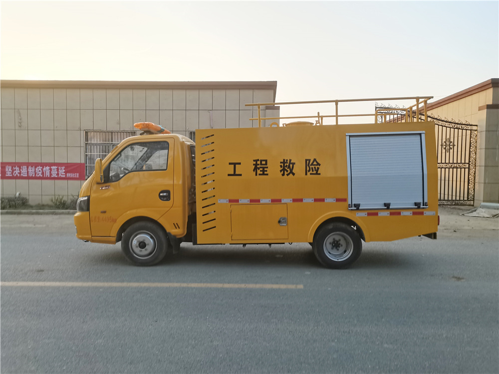 东风途逸小型工程救险车图片4
