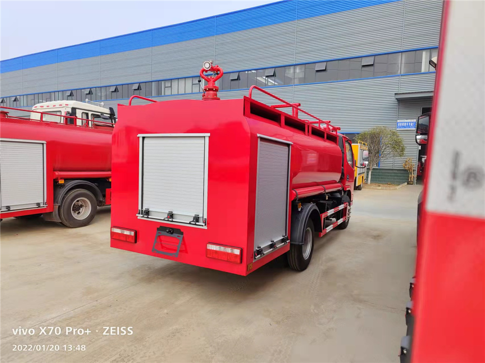 东风福瑞卡消防洒水车5吨图片4
