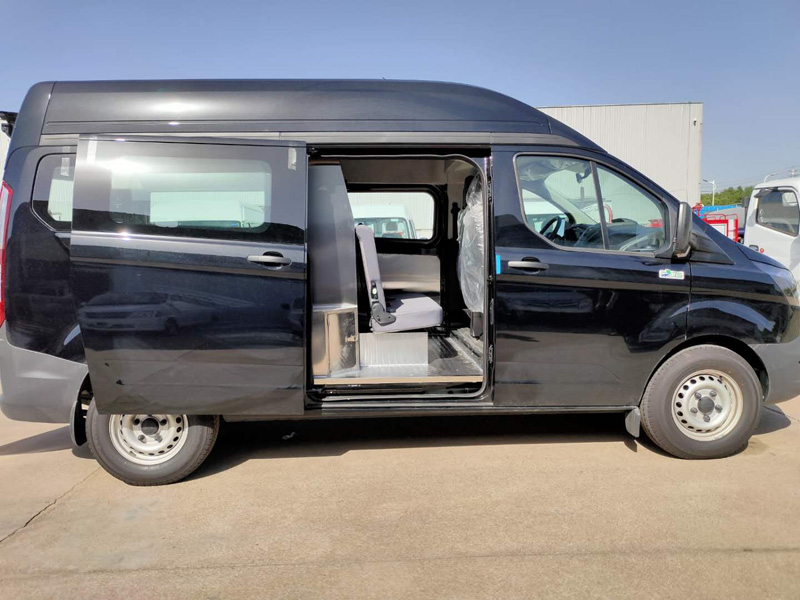 福特新全顺殡葬服务车（汽油）图片2