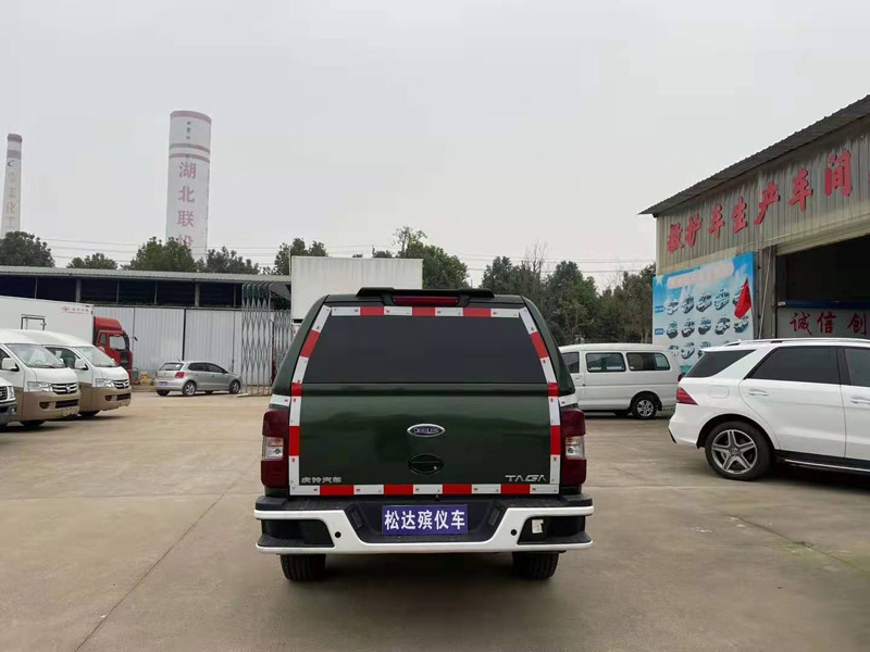 四驱五十铃殡仪车图片2