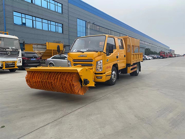 江铃双排除雪车图片4