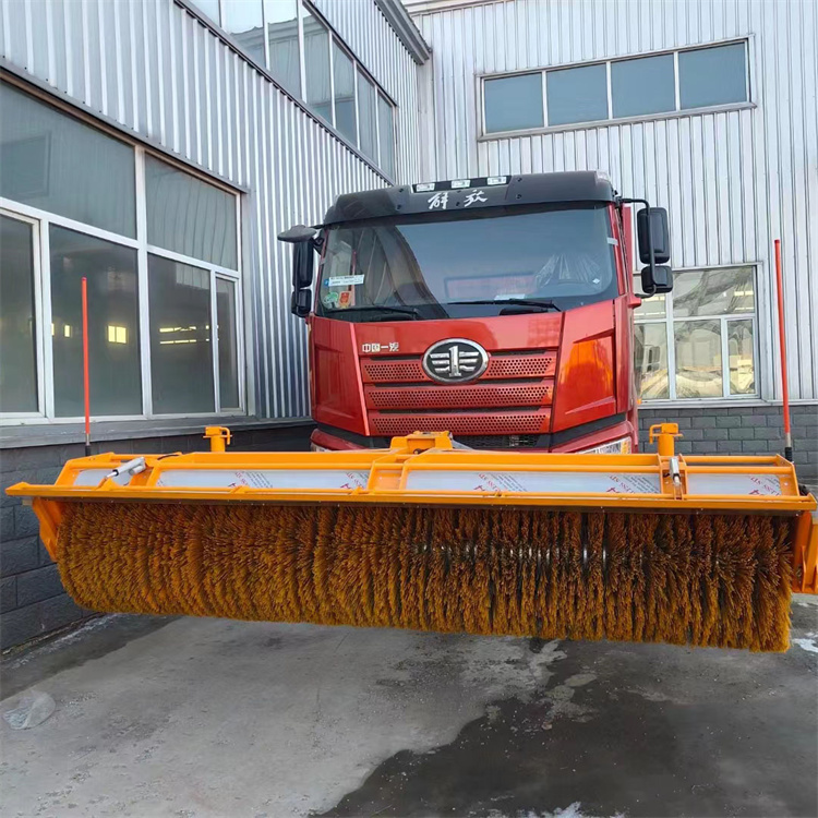 除雪设备 除雪滚 车载扫雪滚刷 冬季自带动力除雪滚图片3