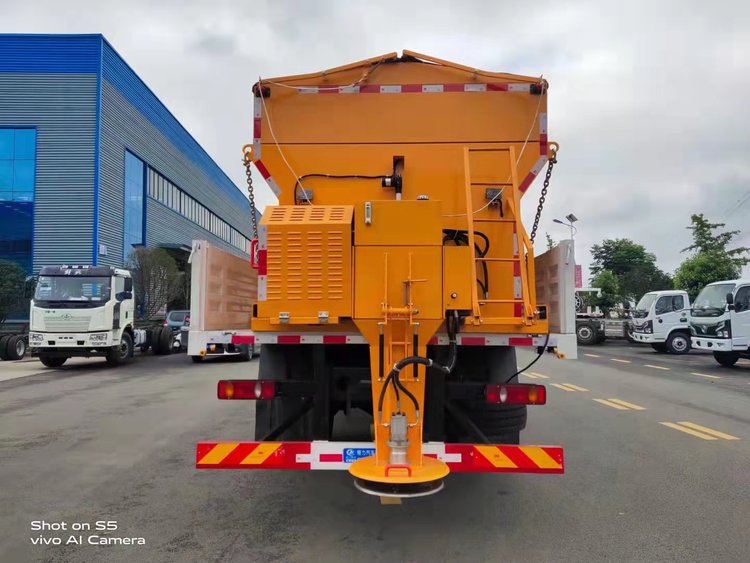 国六东风天锦除雪车图片5