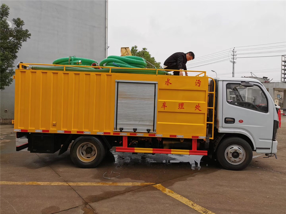 东风小多利卡污水处理车图片3