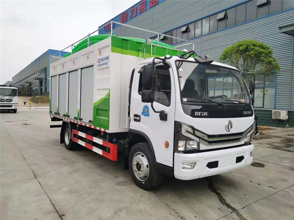 东风牌小型废水处理车