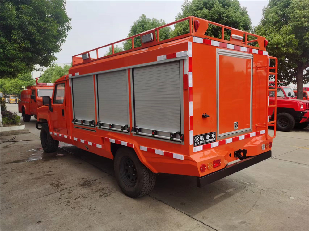 消防供水车图片2